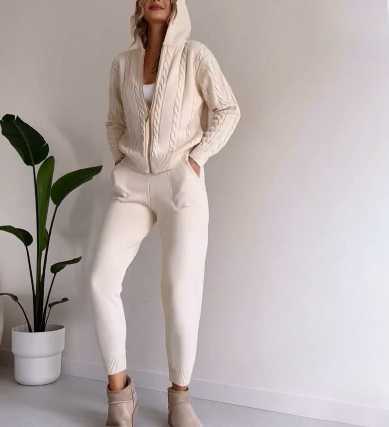 ANIA™ – CASUAL JACQUARD TO-DELT SÆT MED TWIST