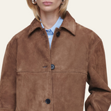 SELENE™ – SUEDEJAKKE MED KRAVE