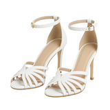 VERA NOIR™ – ELEGANTE HÆLE MED KRYDSDETALJE