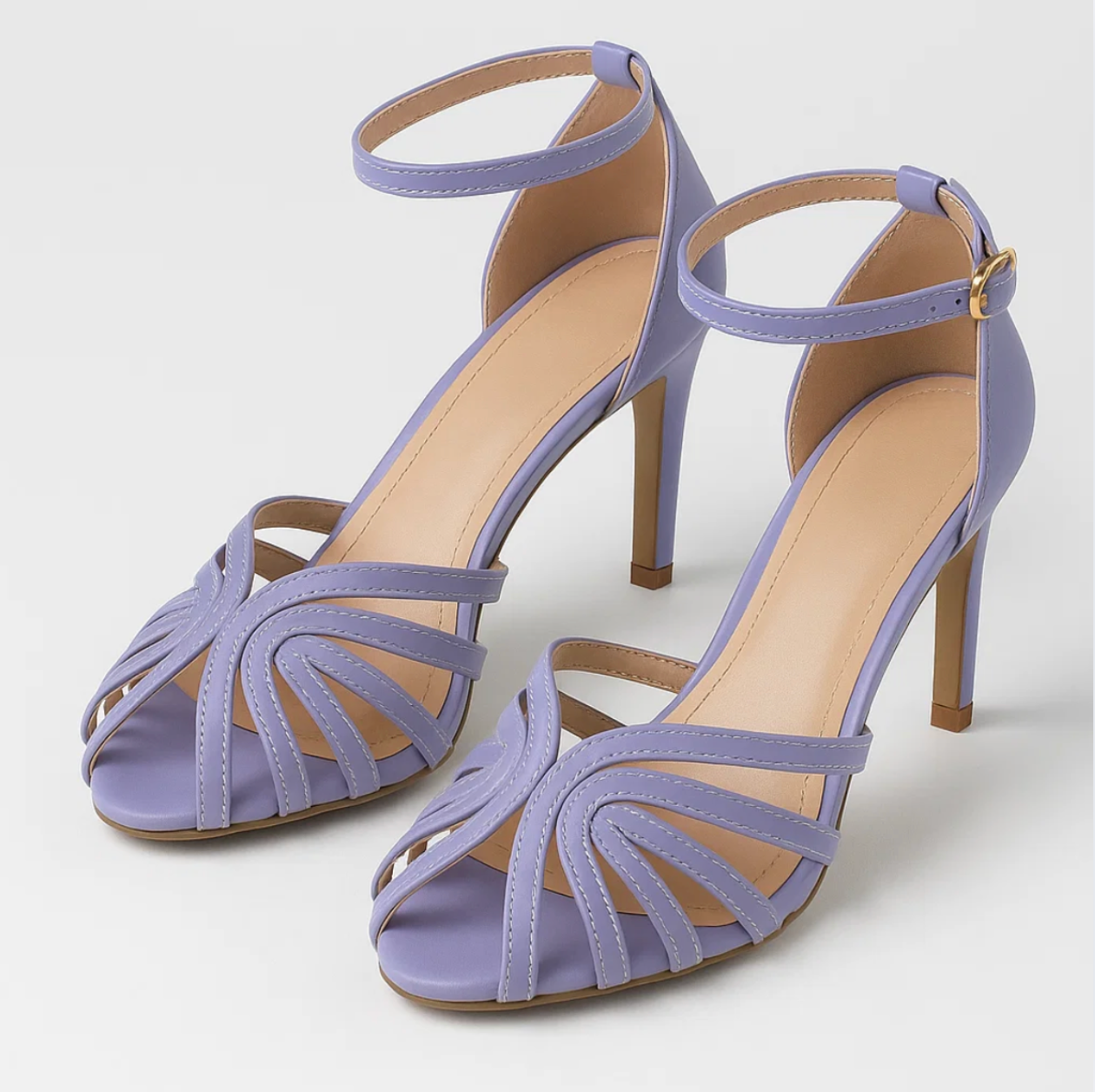 VERA NOIR™ – ELEGANTE HÆLE MED KRYDSDETALJE