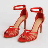 VERA NOIR™ – ELEGANTE HÆLE MED KRYDSDETALJE